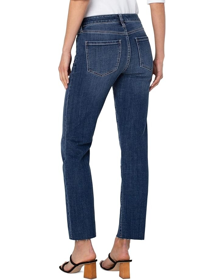 

Джинсы Liverpool Los Angeles Kennedy Seamed Straight Leg Jeans w/ Cut Hem 30" in Findley, цвет Findley