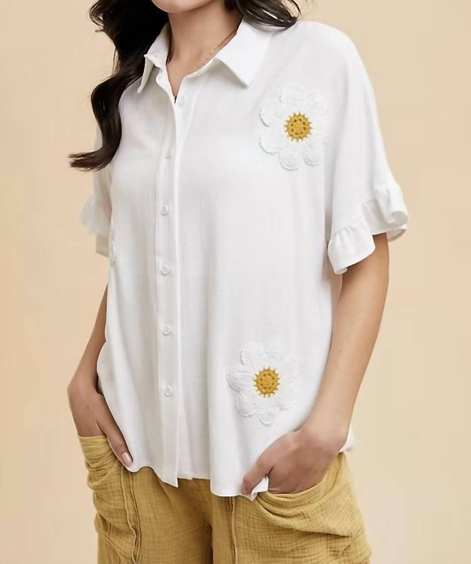 

Блузка из льняной смеси с цветочным кружевным узором в белом цвете AnnieWear
