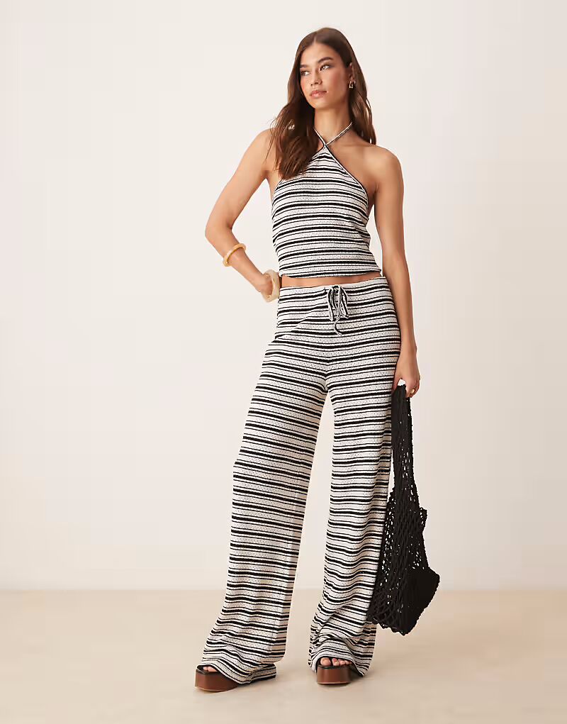 

Широкие брюки в полоску коричневого и кремового цветов Asos Design