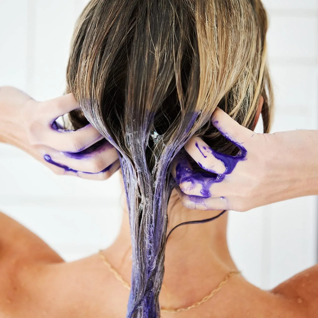 UNITE Hair - BLONDA Fix, тонирующий шампунь и ежедневный кондиционер - нейтрализует желтизну, восстанавливает и придает блеск - для светлых волос - 113 мл, 283 мл и 233 мл, Purple — фото 2