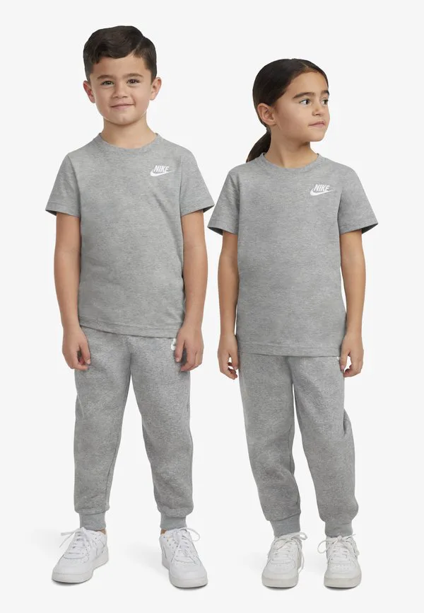 Футболка унисекс futura Nike Sportswear, Dark Grey Heather