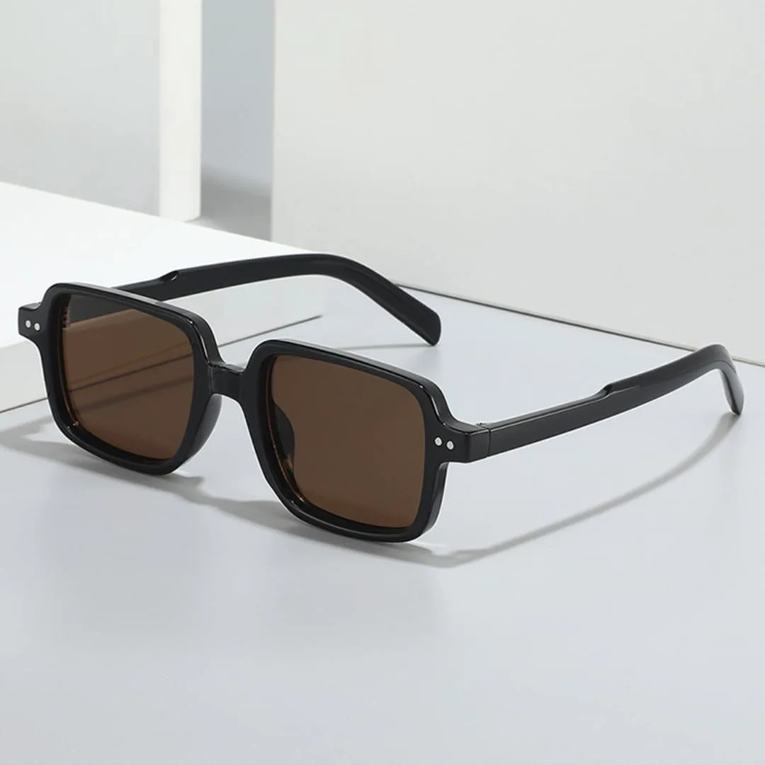 

Винтажные квадратные мужские солнцезащитные очки с заклепками, солнцезащитные очки UV400 для женщин в стиле панк, прозрачные с градиентом UATXTAU, Black Grey