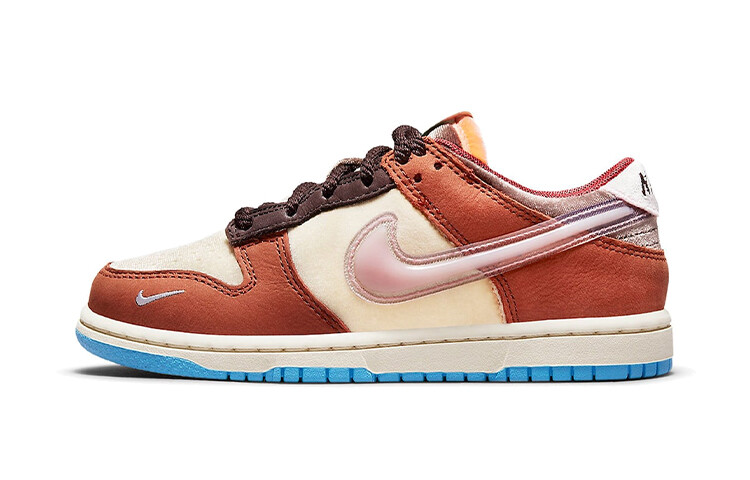 

Кроссовки Nike Dunk Low Social Status Free Lunch Chocolate Milk PS