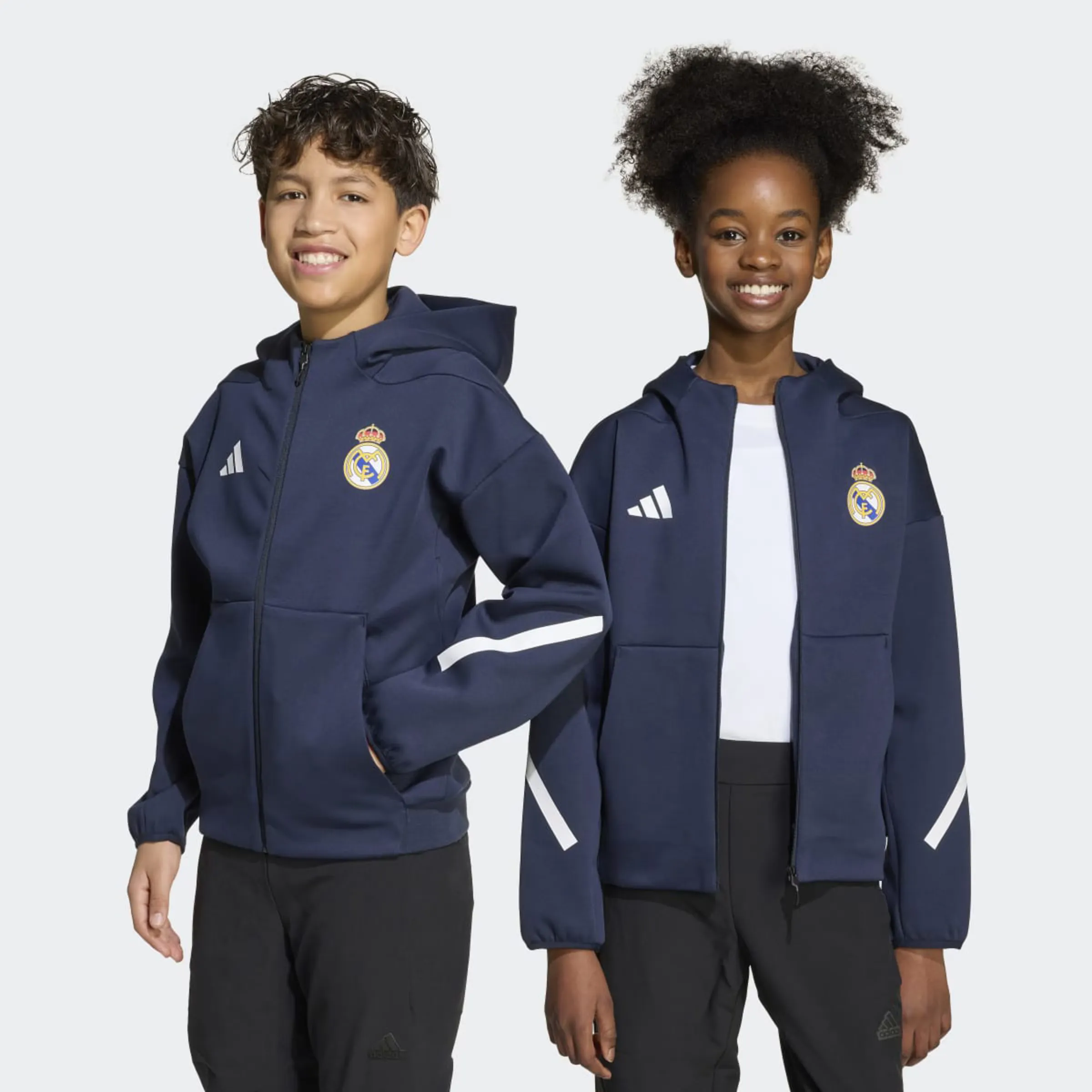 

Детская куртка Himno Real Madrid CF 2025-2026 Z.N.E. adidas, синий