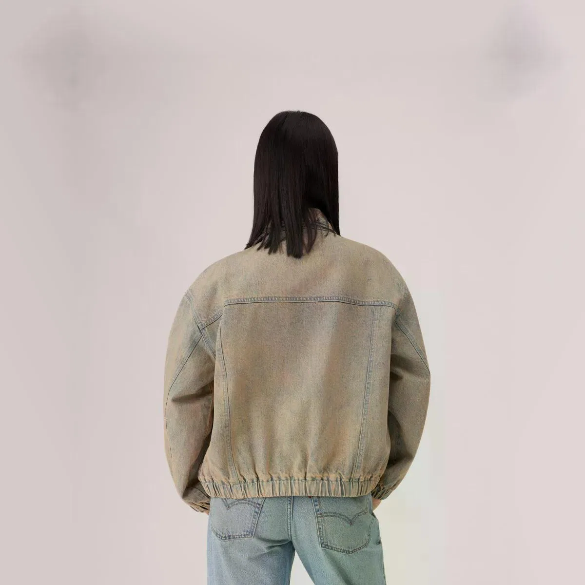 Джинсовая куртка женская Rose Lapel moderate straight fit Levis — фото 4