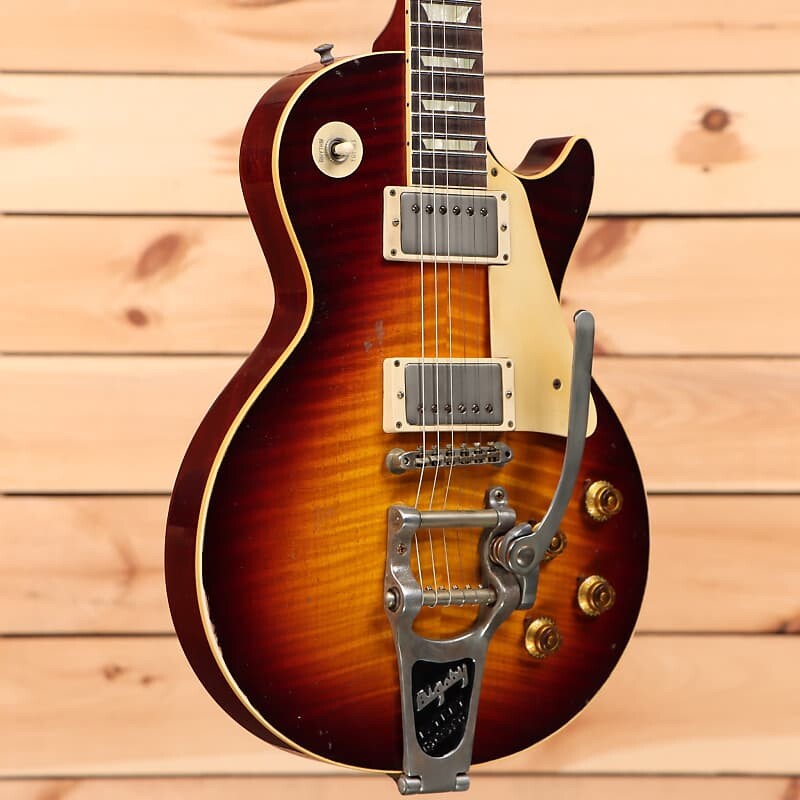 

Электрогитара Gibson Limited 1959 Les Paul Standard Reissue Murphy Aged with Brazilian Rosewood - Tom's Tri Burst - 94096 - PLEK'd