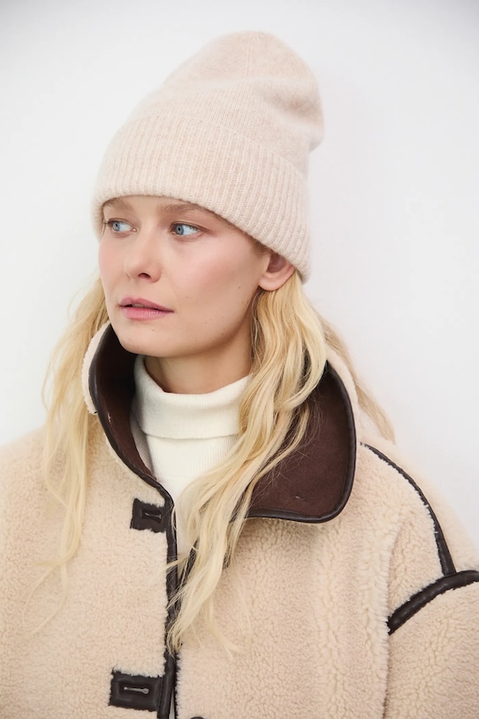 

Шапка Medicine, бежевый