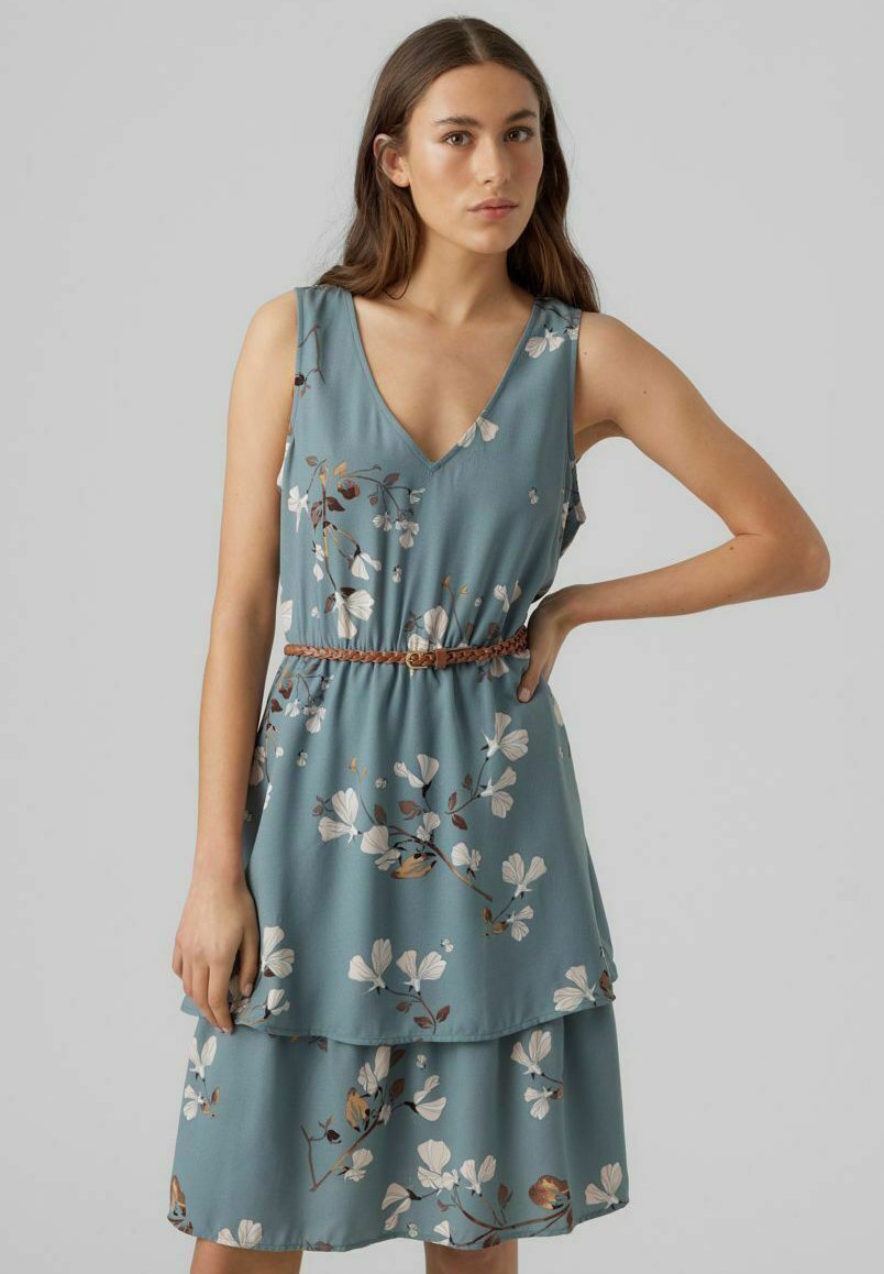 

Повседневное платье Vero Moda, зеленый