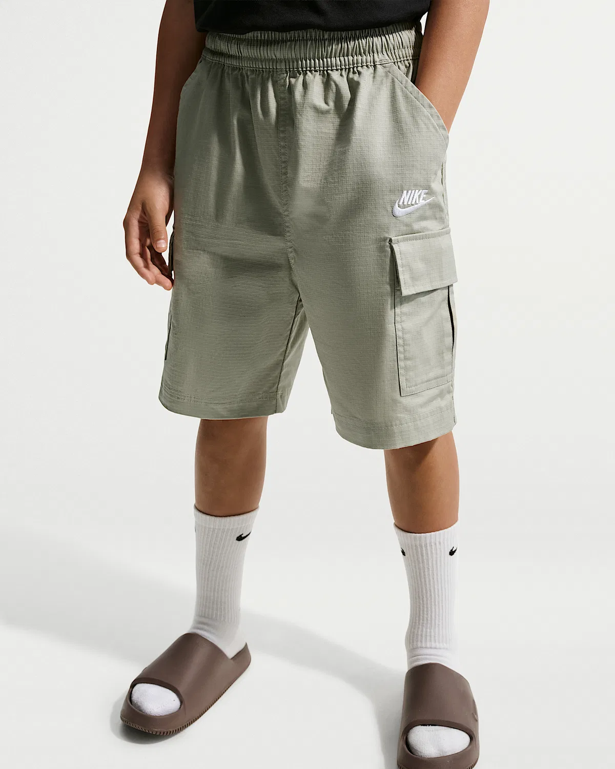 Детские шорты карго Nike Sportswear Club, Spruce Fog/White — фото 2