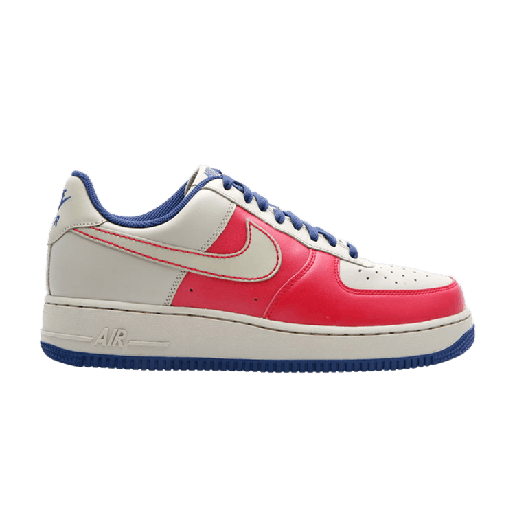 

Кроссовки Nike Air Force 1 Low, коричневый