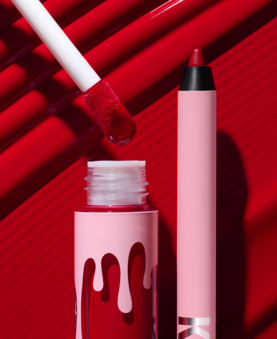 Набор из 2 бархатных помад Kylie Cosmetics, цвет 405 red velvet — фото 4