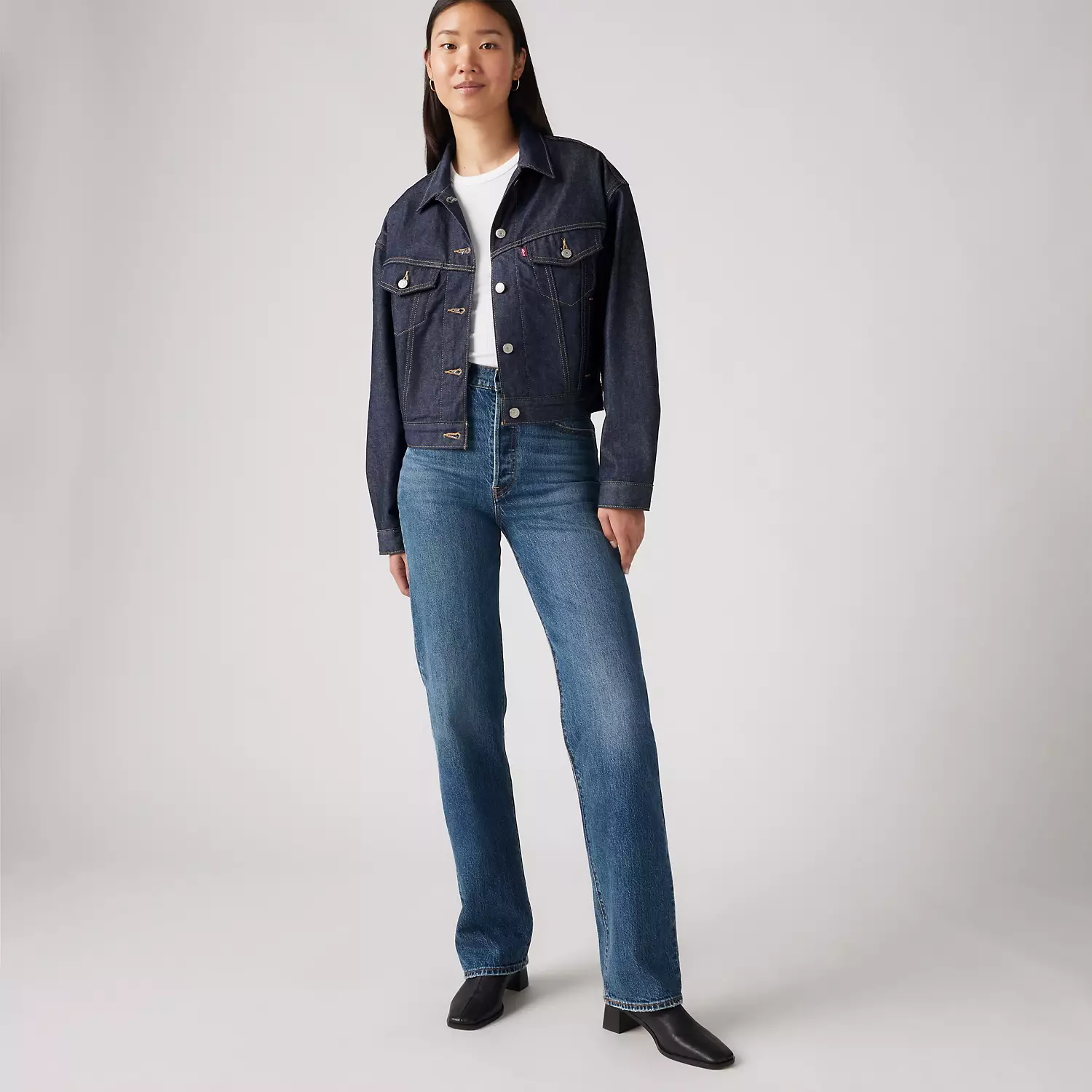 

Джинсы женские Ribcage Full Long Levi's, цвет Valley View - Dark Wash
