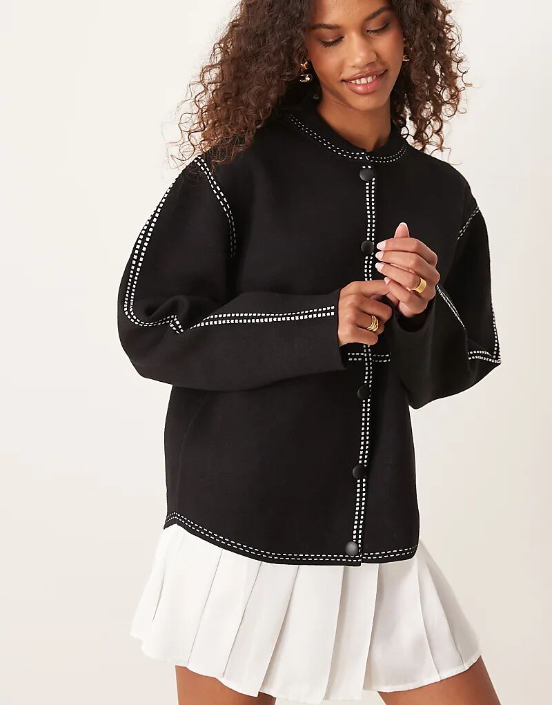 

Вязаная куртка-бомбер YAS с контрастной строчкой черного цвета