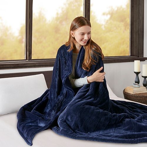 

Одеяла с подогревом от микролайта до бербера Beautyrest, цвет Indigo Ink