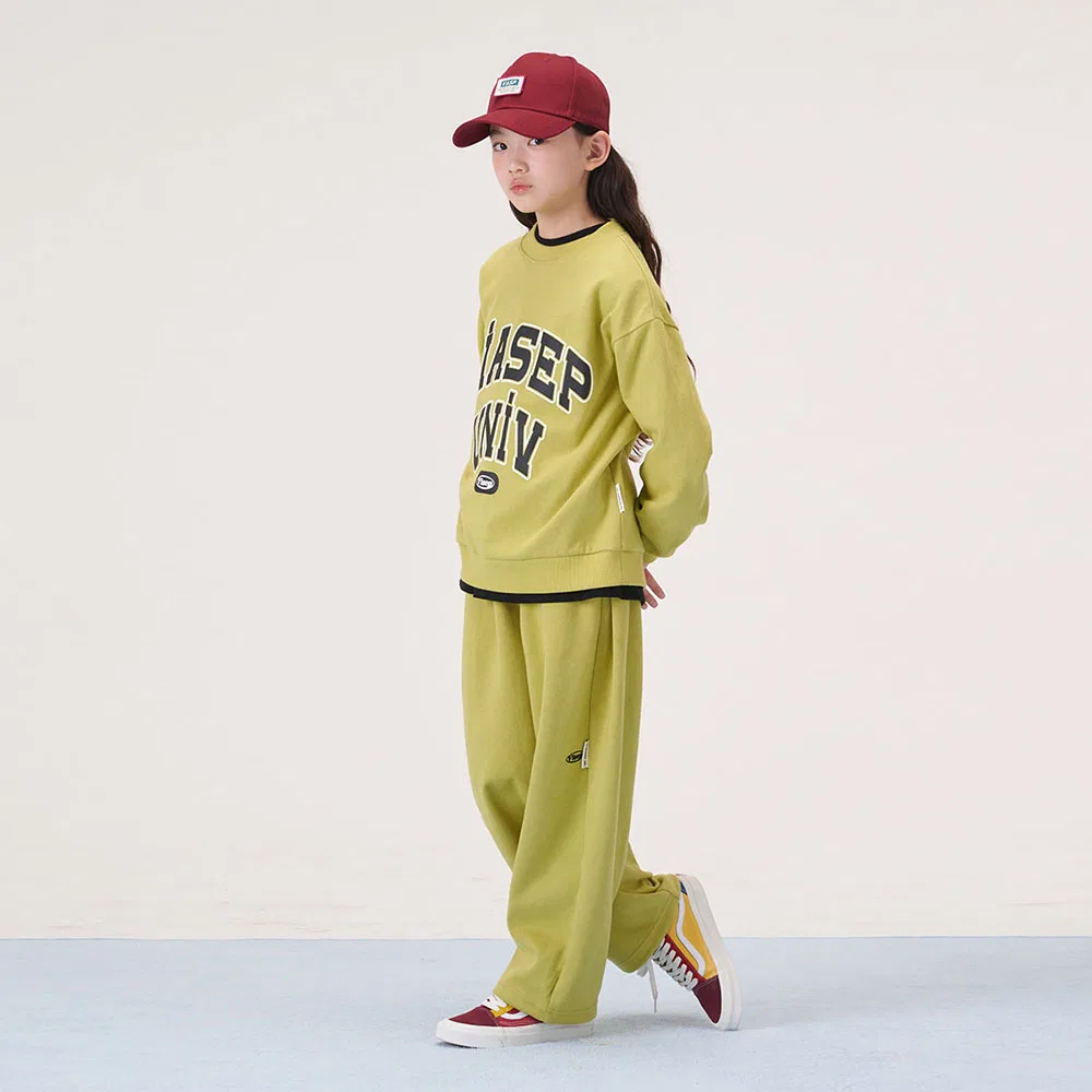 Детские оливково-зелёные спортивные брюки Louis Barrel Fit от Viaseptember