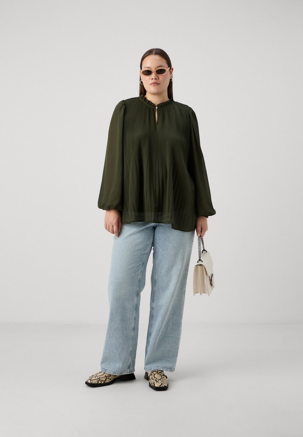 

Туника CARPIONA BLOUSE ONLY Carmakoma, темно-зеленый