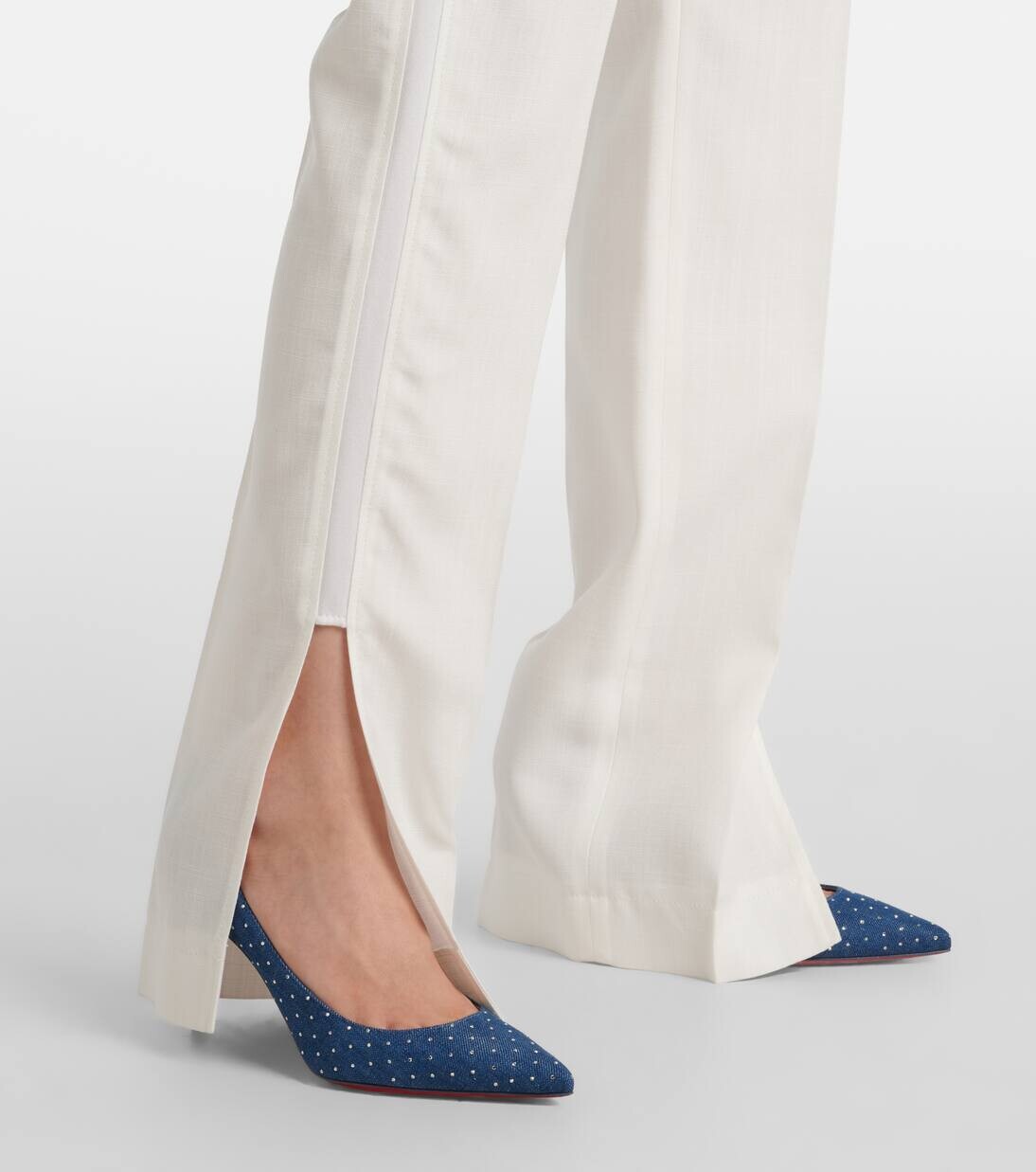 Туфли-лодочки из денима с декором Kate 85 Christian Louboutin, цвет blue/cry blue shade/lin jeans — фото 4