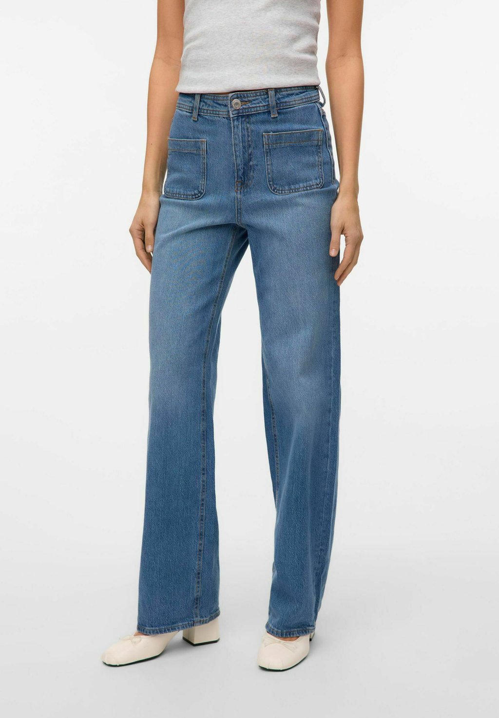 

Расклешенные джинсы Vero Moda, цвет Medium Blue Denim