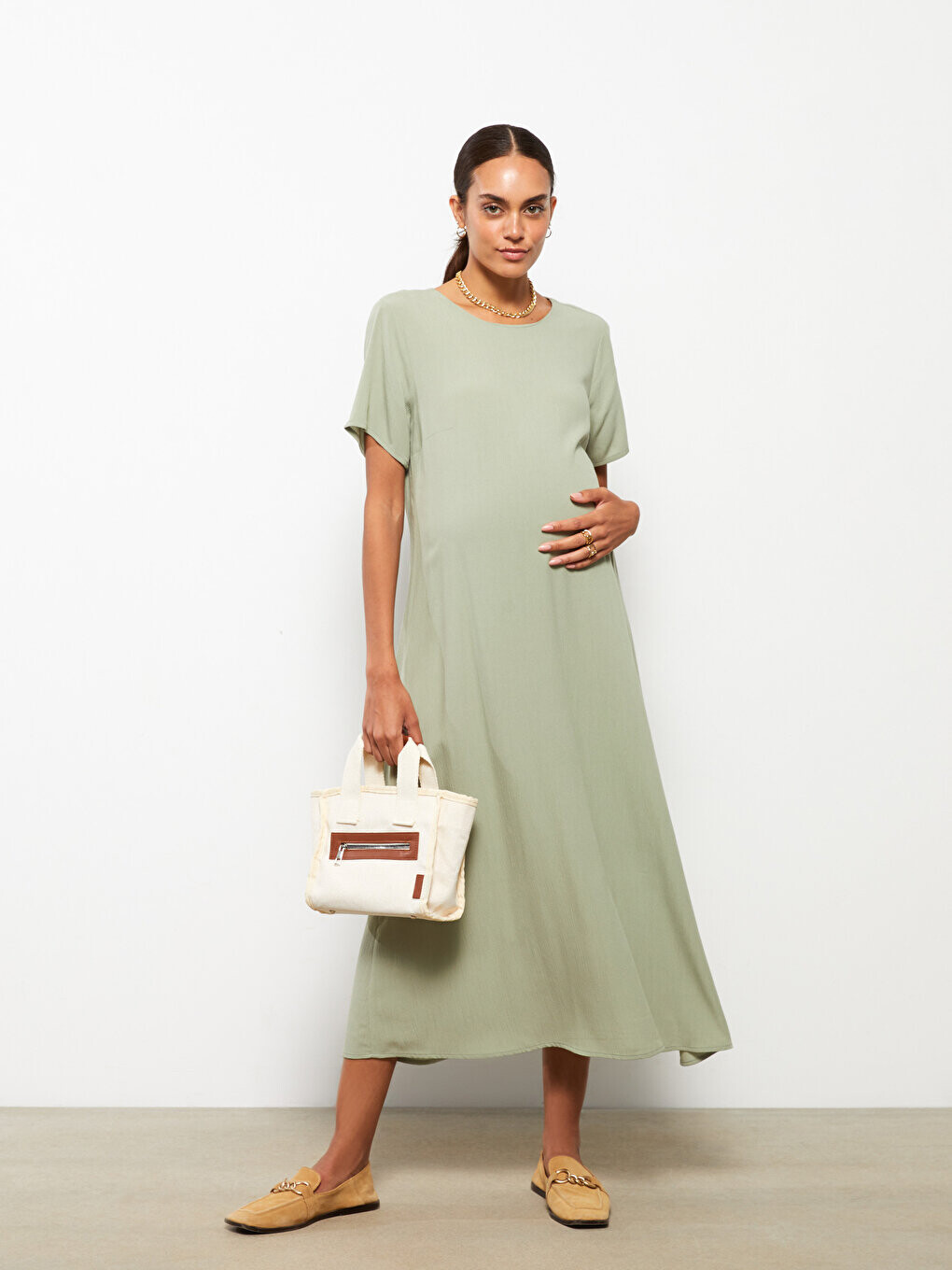 

Платье для беременных с круглым вырезом и короткими рукавами LCWAIKIKI Maternity