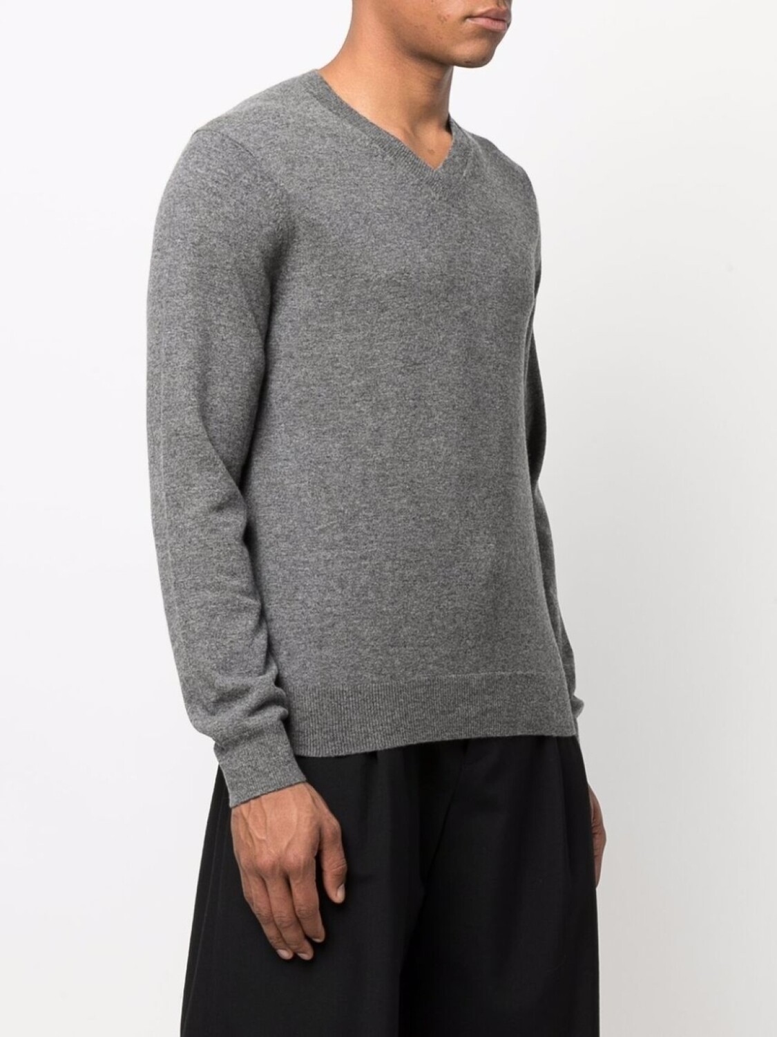 Comme Des Garçons Shirt джемпер тонкой вязки с V-образным вырезом, серый — фото 3