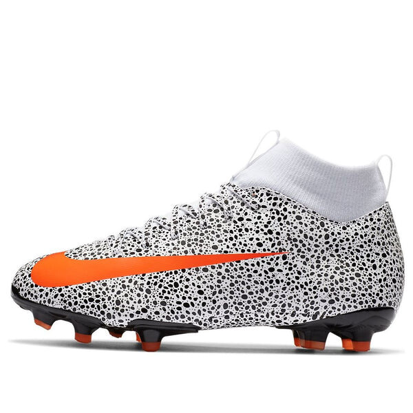 

Кроссовки cr7 x mercurial superfly 7 academy mg Nike, белый