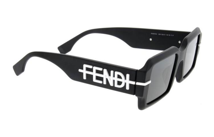 Ацетатные солнцезащитные очки неправильной формы женские черные FENDI — фото 3