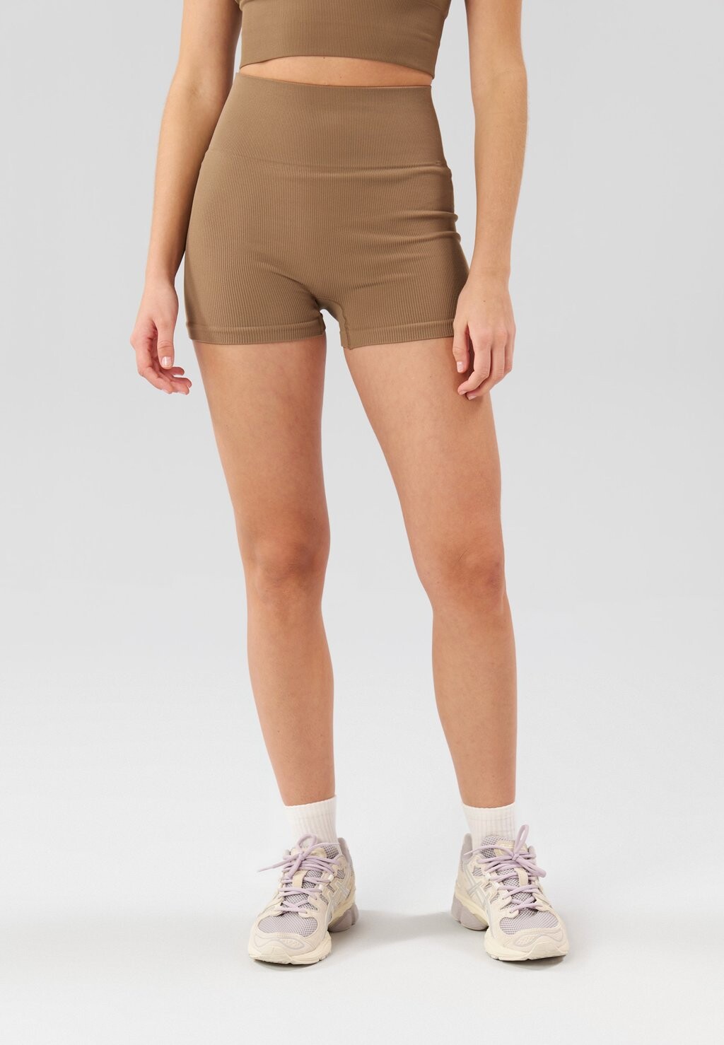 

Леггинсы SEAMLESS Even&Odd, цвет light brown