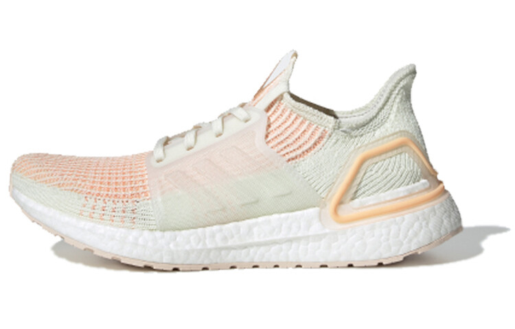 

Женские кроссовки Adidas Ultraboost 19