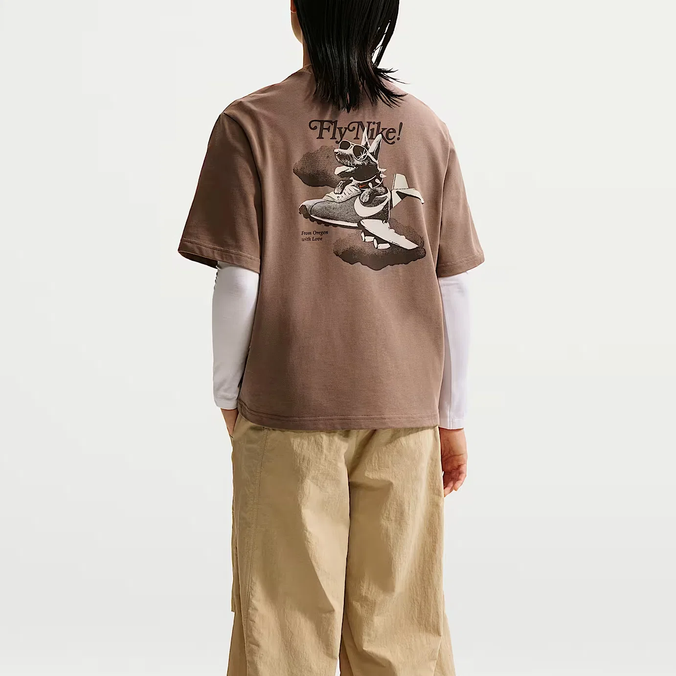 Футболка женская Mink Brown Nike — фото 4