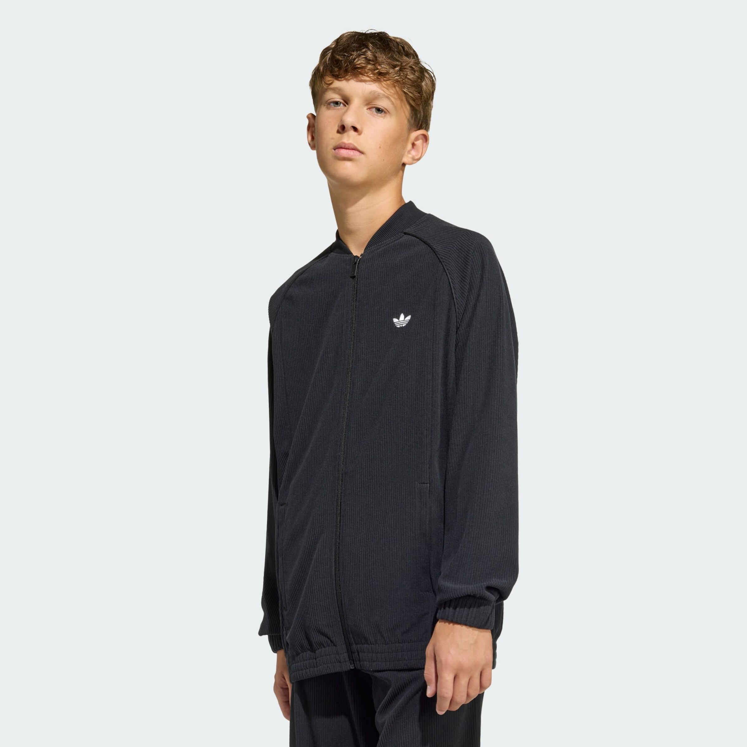 Adidas Originals Куртка межсезонная 'SST OVERSIZED CORDUROY TRACK' черная — фото 2