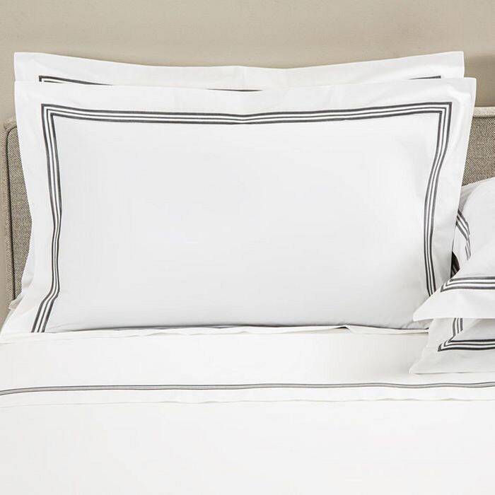 

Подушка Triplo Poplin Sham, Standard Frette, серый