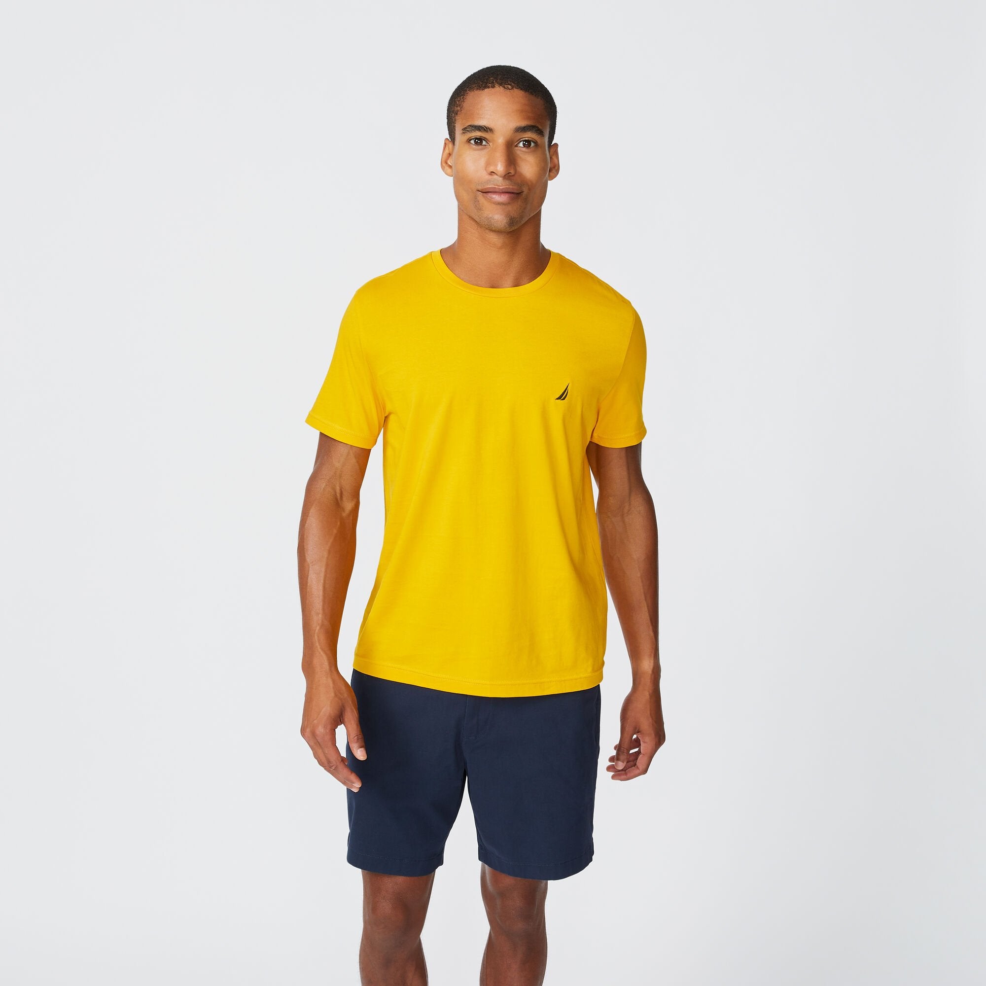 

Футболка мужская Nautica Solid с круглым вырезом, цвет old gold