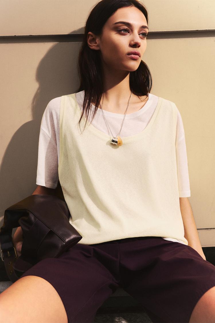 

Двухслойная футболка с короткими рукавами Pull And Bear, экрю