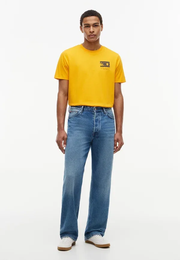 Футболка Tommy Hilfiger love print, оранжевый — фото 2