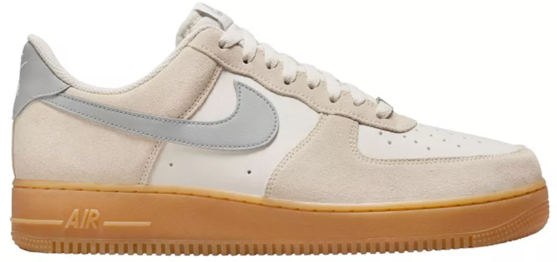 

Мужские кроссовки Nike Air Force 1 '07 LV8, цвет Grey/Gum