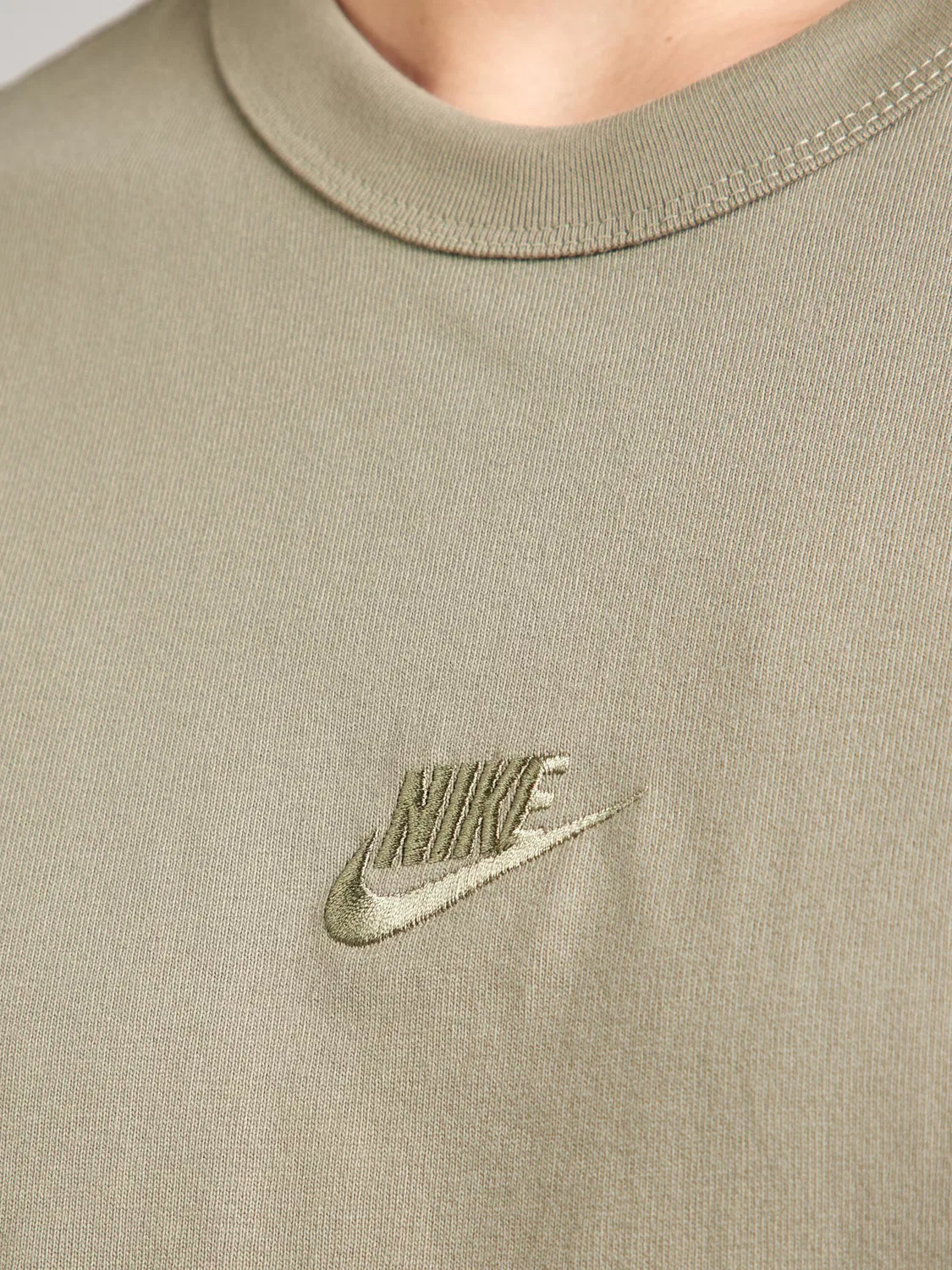 Футболка 'PERM ESS' Nike Sportswear, Olive — фото 2