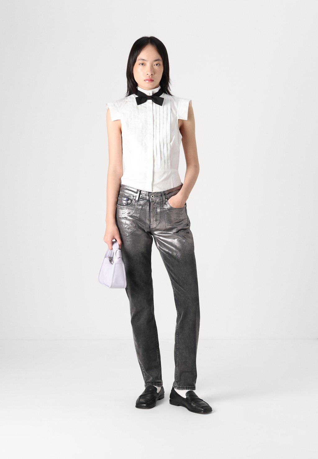 

Джинсы прямого кроя MR SLIM COATED Karl Lagerfeld Jeans, черный деним