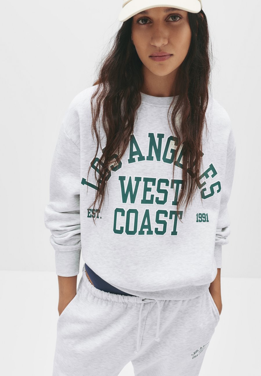 

Толстовка PULL&BEAR VARSITY GRAPHIC , Light Grey