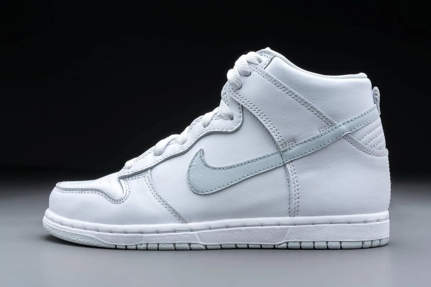 Мужские баскетбольные кроссовки Nike Dunk Hi Retro, Kleur As Op Photo — фото 4