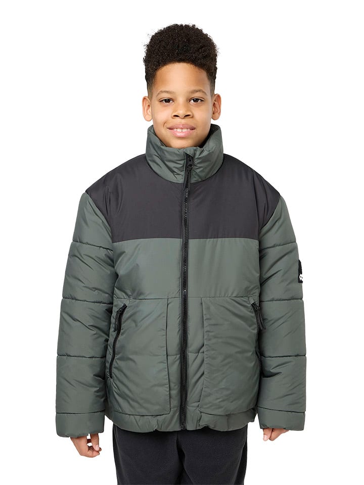 

Стеганая куртка Jack Wolfskin Steppjacke Teen, цвет Grün/Schwarz