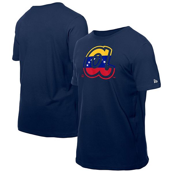 

Футболка Men's navy Atlanta Braves с логотипом венесуэльского флага New Era
