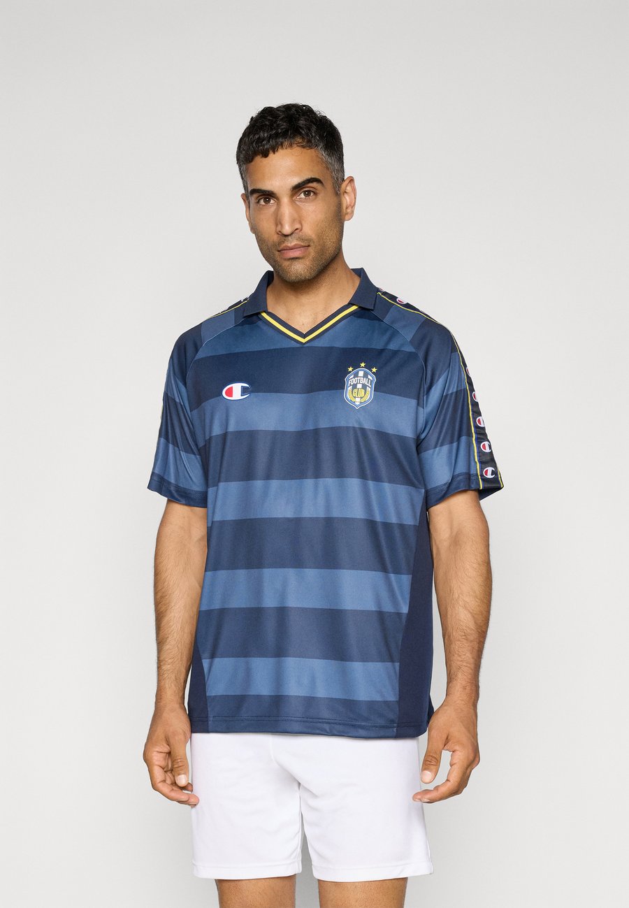 

Футболка Champion SPORTS HERITAGE FOOTBALL, White/Blue/Blue-Grey, Белый, Футболка Champion SPORTS HERITAGE FOOTBALL, White/Blue/Blue-Grey