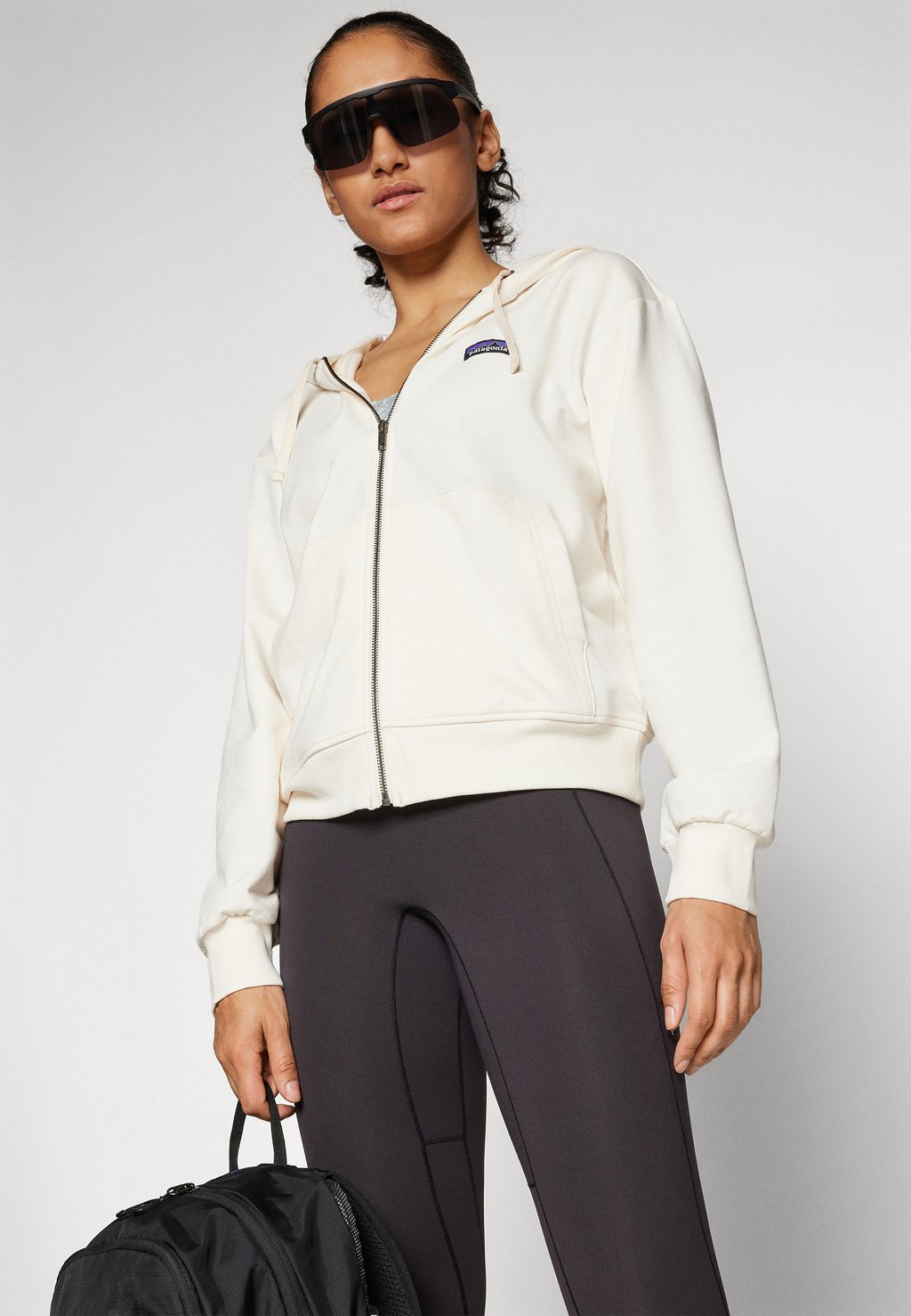 Толстовка на молнии AHNYA FULL ZIP HOODY Patagonia, бежевый — фото 4