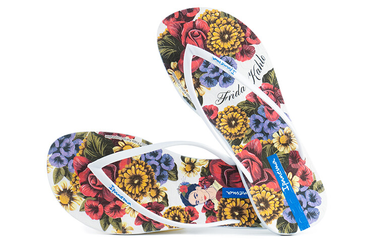 

Шлепанцы и сланцы Ipanema Flip Flops Women's