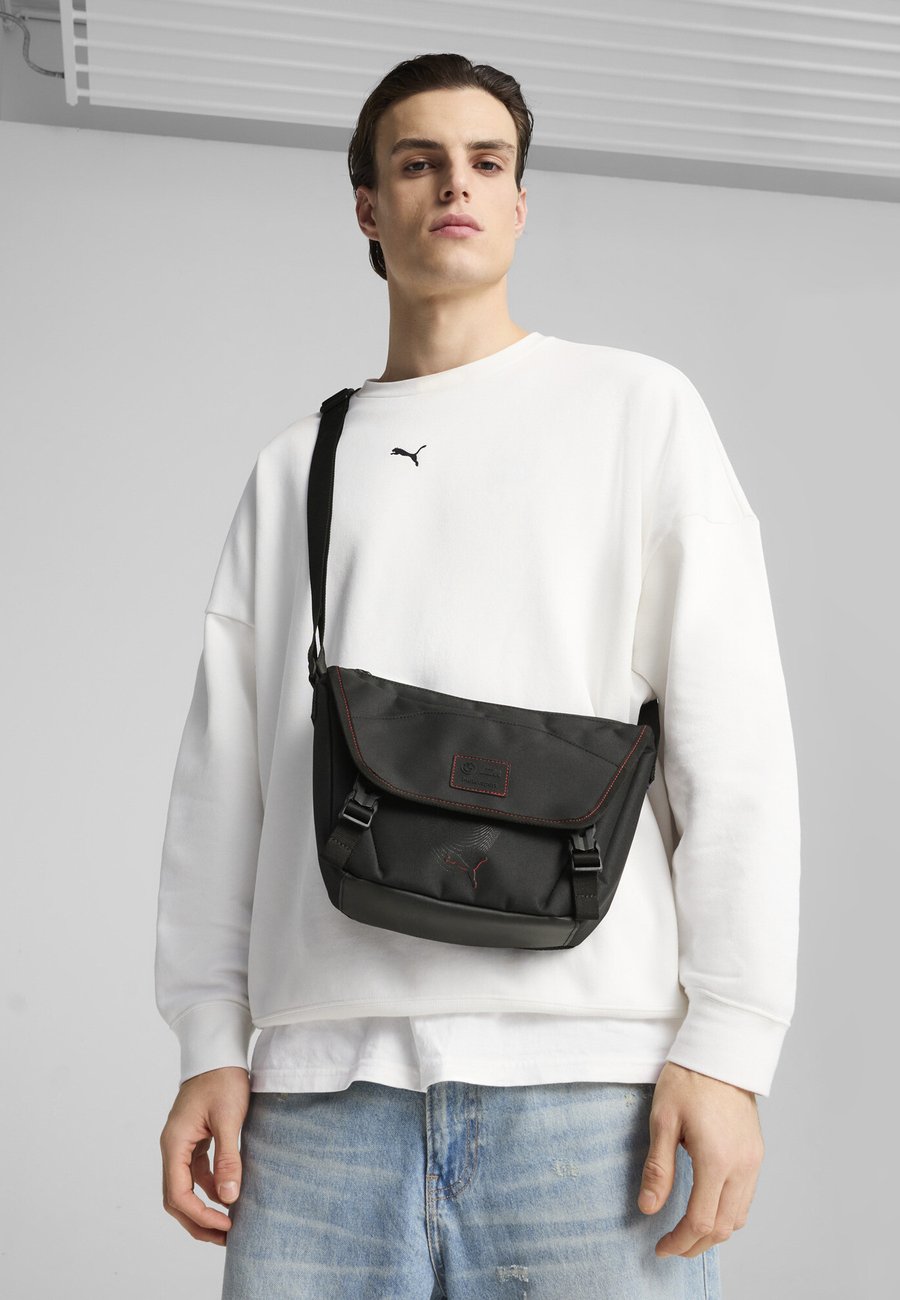 

Сумка кросс-боди Puma BMW M MOTORSPORT LIFESTYLE , Black-Aop/Black