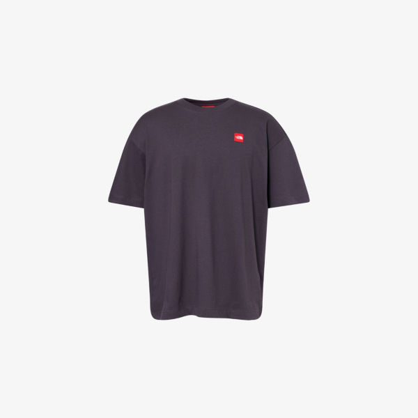 

Футболка хлопковая The North Face Redbox, серо-коричневый