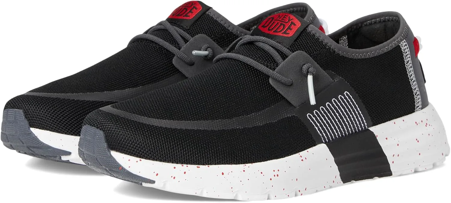 

Лоферы Hey Dude Mens Sirocco M Active HEYDUDE, черно-белый