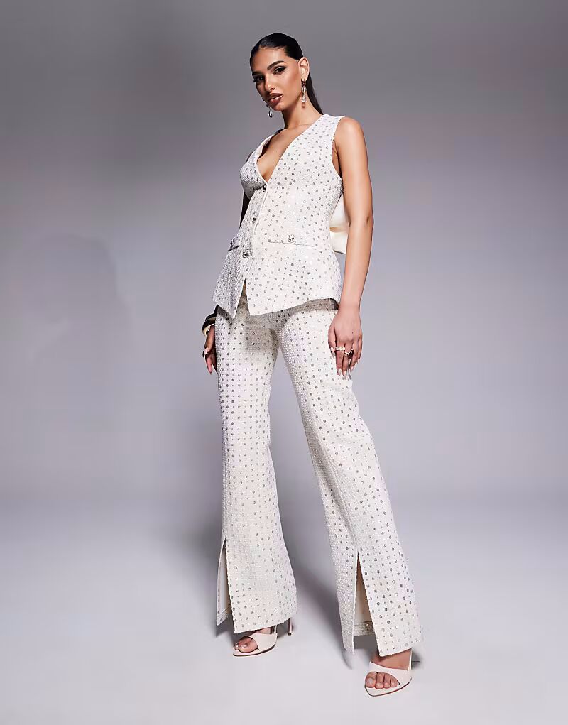 

Брюки-букле ASOS LUXE кремового цвета с отделкой
