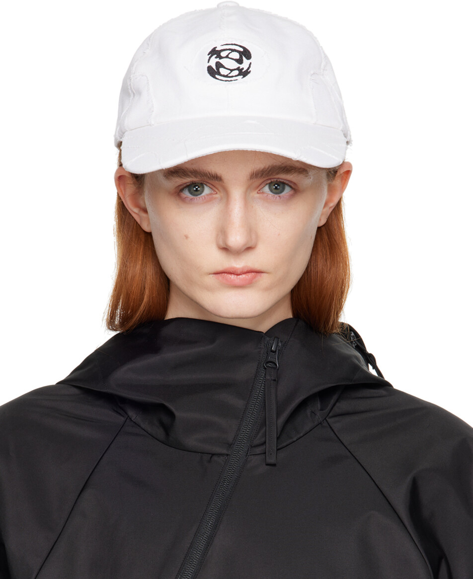 

Эксклюзивная белая кепка SSENSE Boccaccio Rombaut