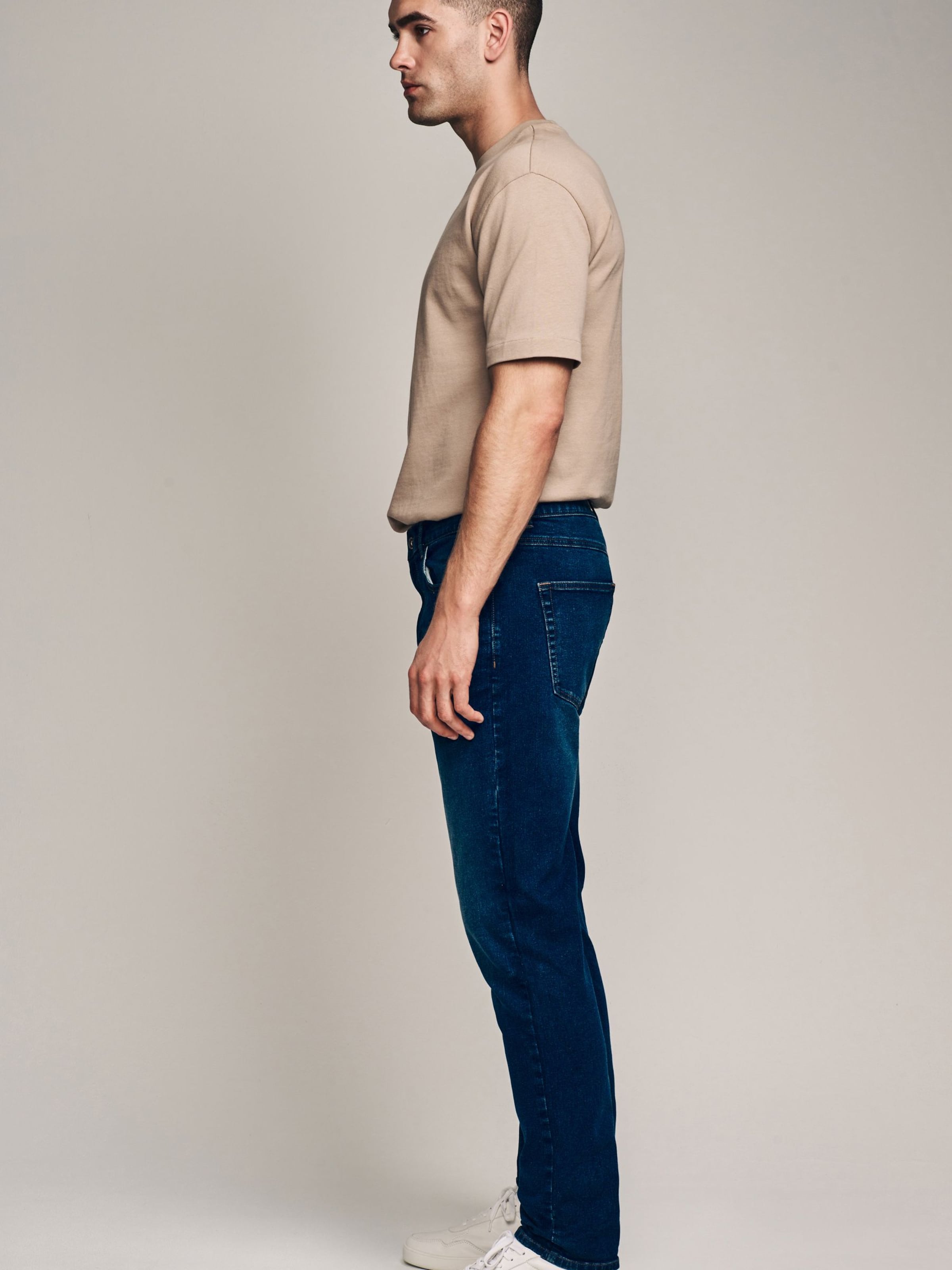 Next Джинсы 'Essential' в темно-синем цвете, Slim fit — фото 4